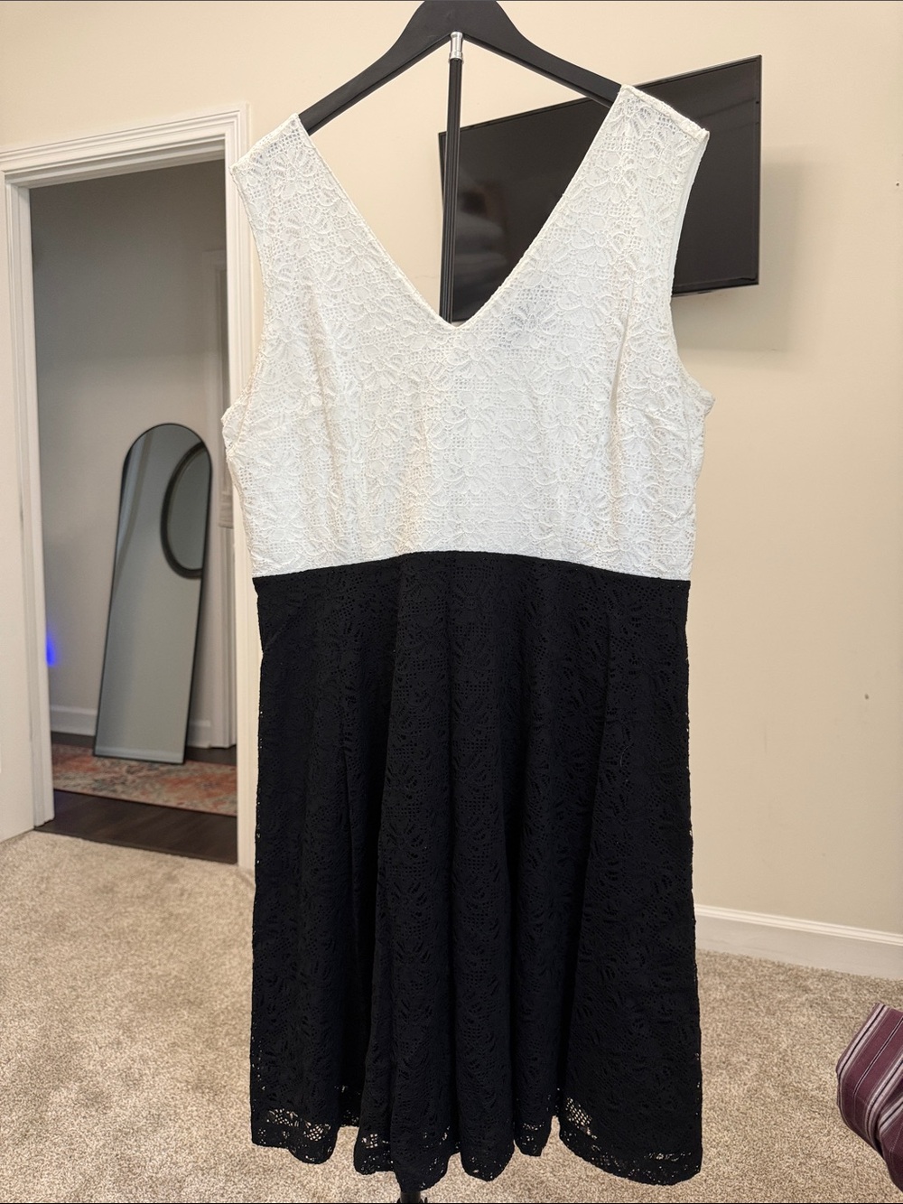 Lane Bryant Two-Tone Lace V-Neck Midi Dress in White and Black